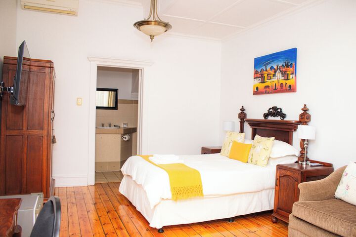 Room 13 of 65