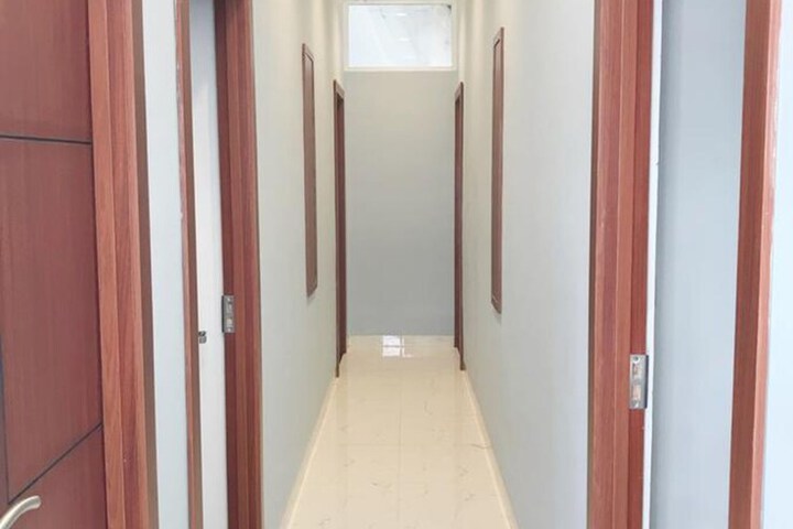 Ballroom/Hall 24 of 26