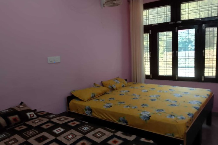 Room 5 of 23