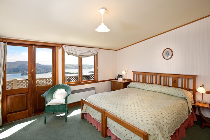 Room 5 of 39