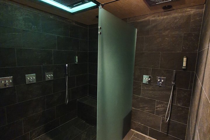 Spa 56 of 98