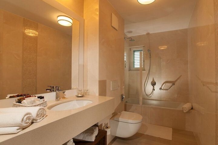 Bathroom Interior Photo