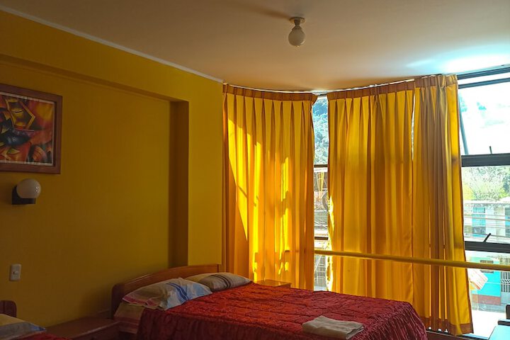 Room 9 of 22