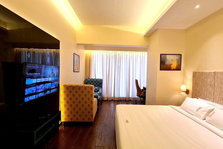 Room 18 of 37
