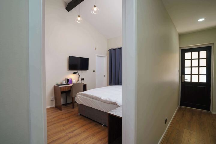 Room 60 of 295