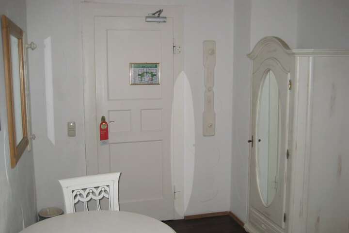 Room 31 of 73