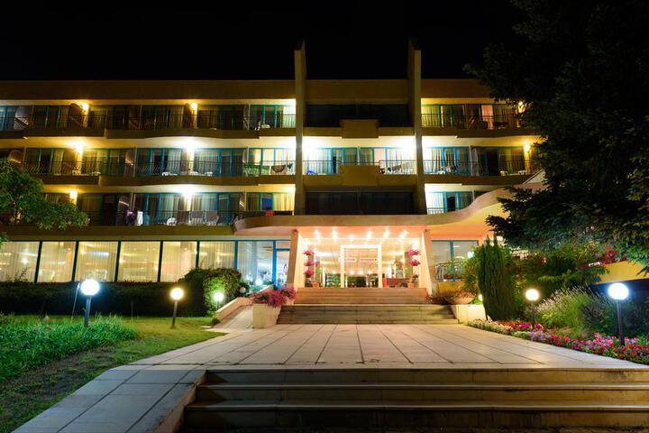 Ambassador Hotel Golden Sands