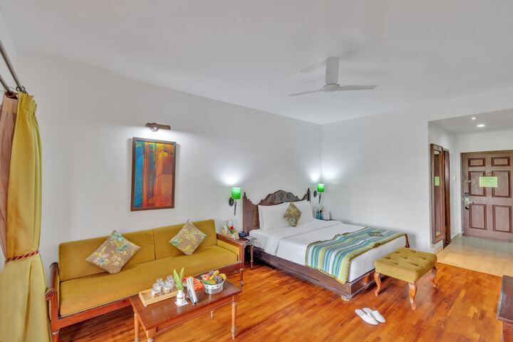 Room 10 of 61