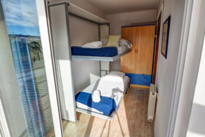 Room 3 of 15