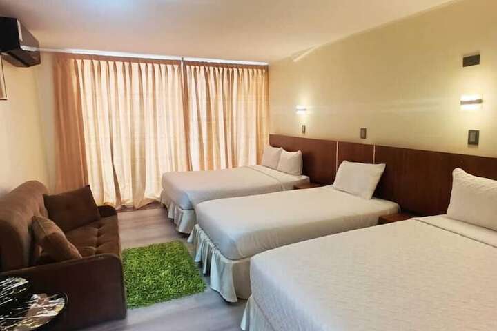 Room 4 of 26