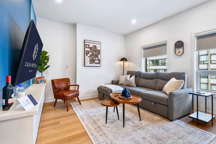 Photo of The Mccaul Cozy DT Suite Near Fifa 2026