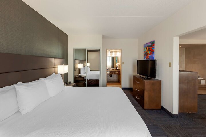 Room 12 of 53