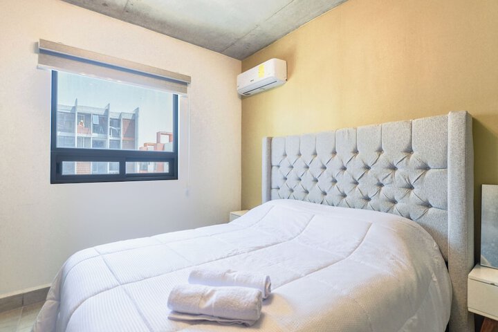 Room 49 of 254