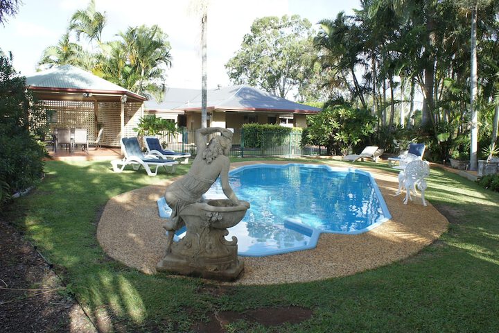 Pool 42 of 64