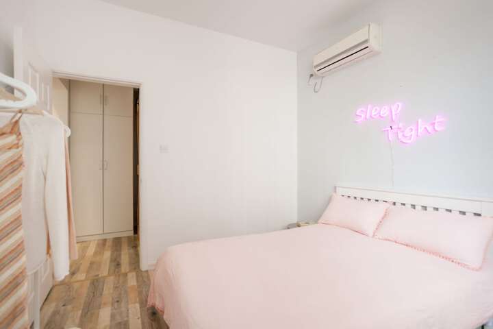 Room 15 of 31