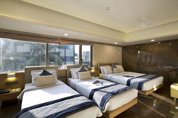 Room 28 of 70
