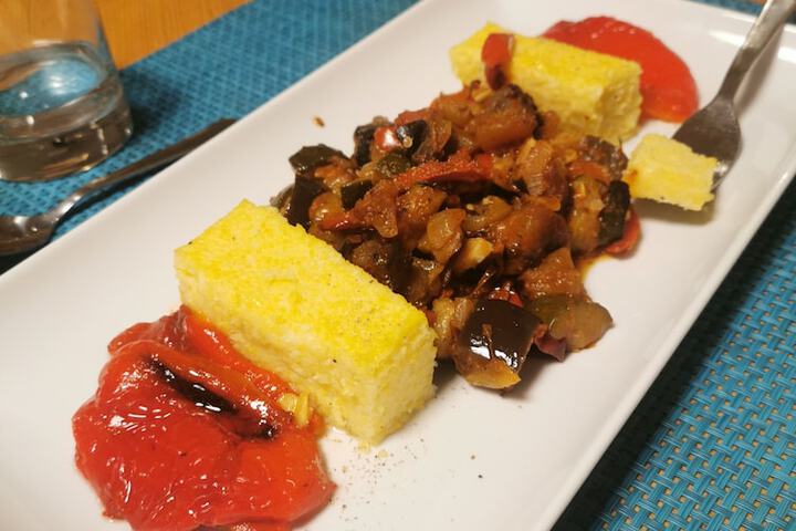 Dining 88 of 124