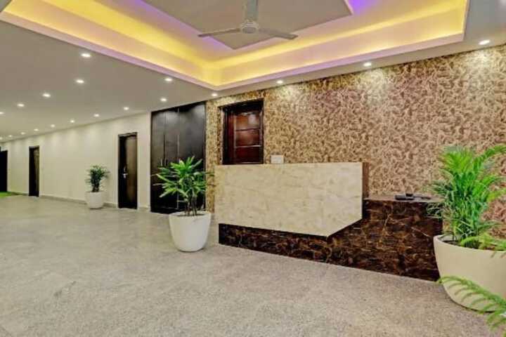Hotel Interior 4 of 23