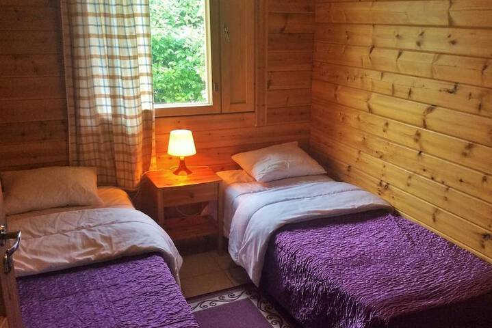 Room 5 of 15