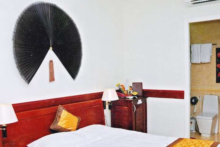 Room 7 of 29