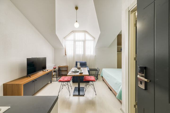 Room 29 of 51