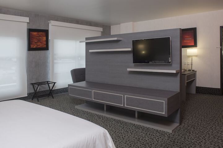 Room 13 of 67