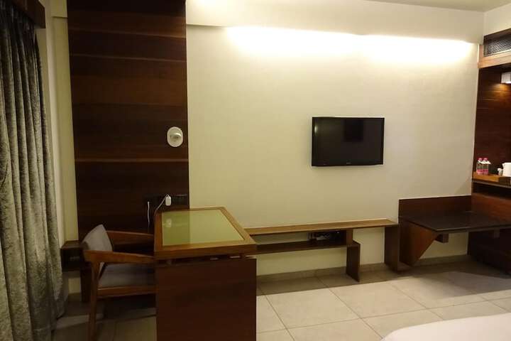 Room 19 of 65