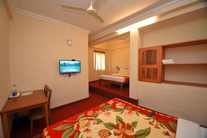 Room 28 of 38