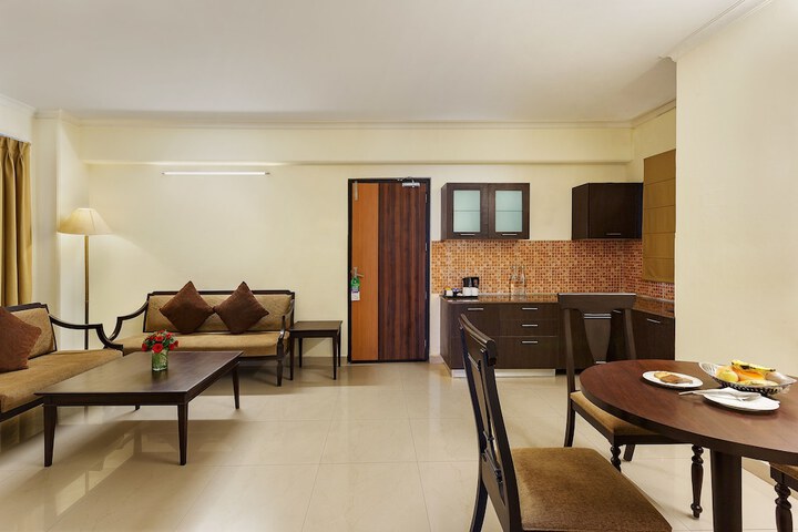 Room 35 of 78