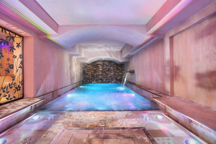 Hotel Ville sullArno - Preferred Hotels &  Resorts in Florence