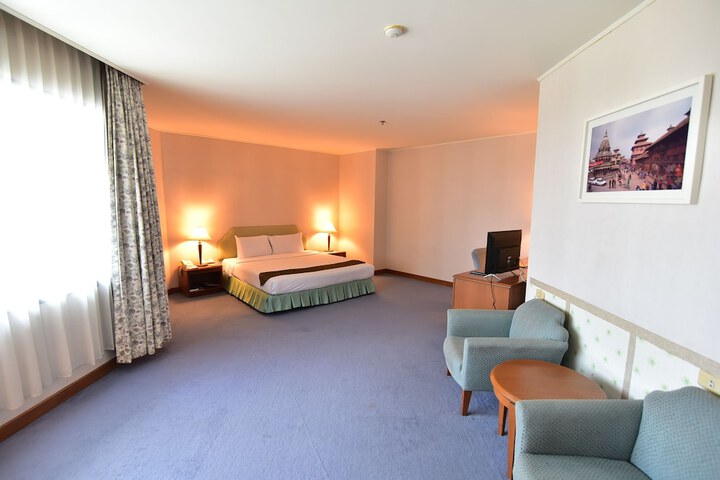 Room 54 of 86