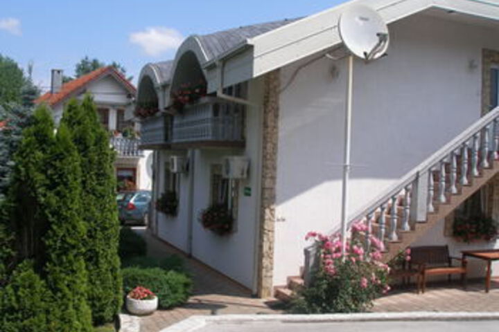 Hotel 16 of 22