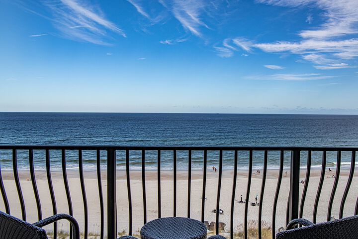 Beach/ocean view