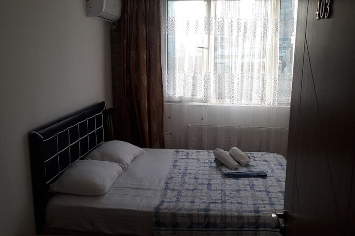 Room 11 of 26