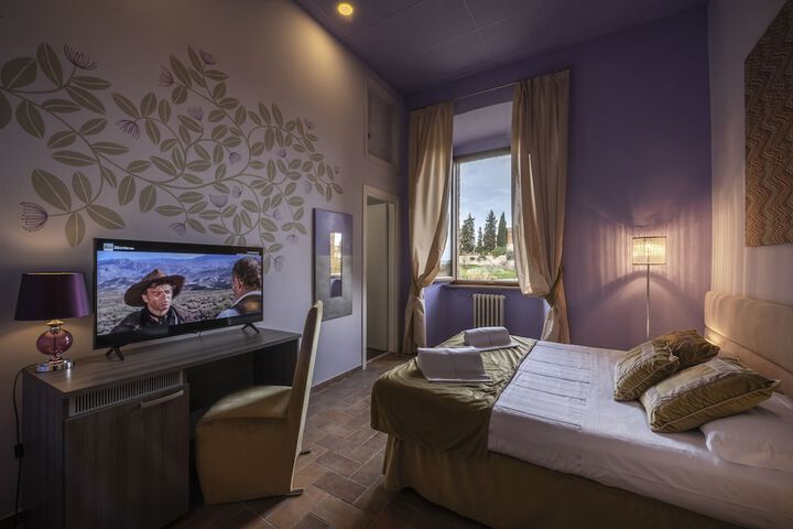 Room 29 of 104