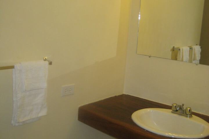 Room 15 of 27