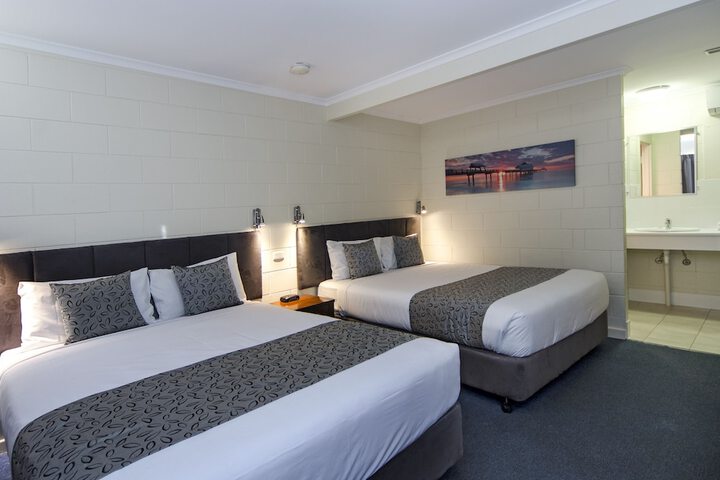 Room 12 of 41