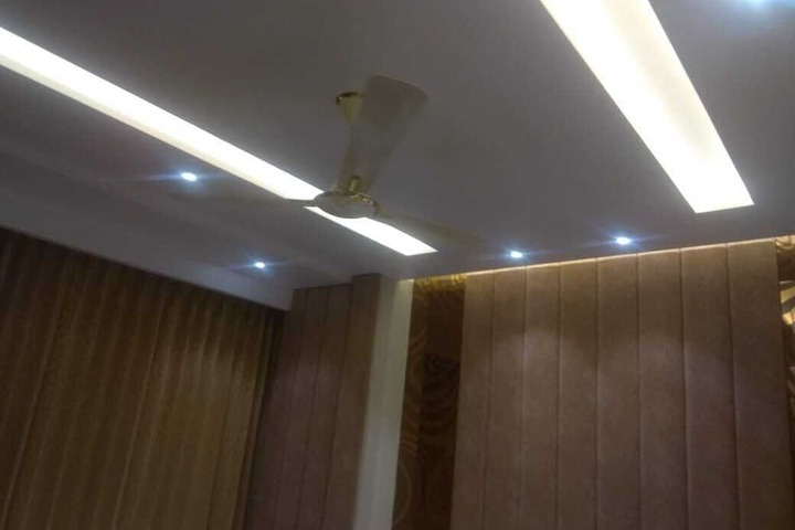 Room 15 of 29