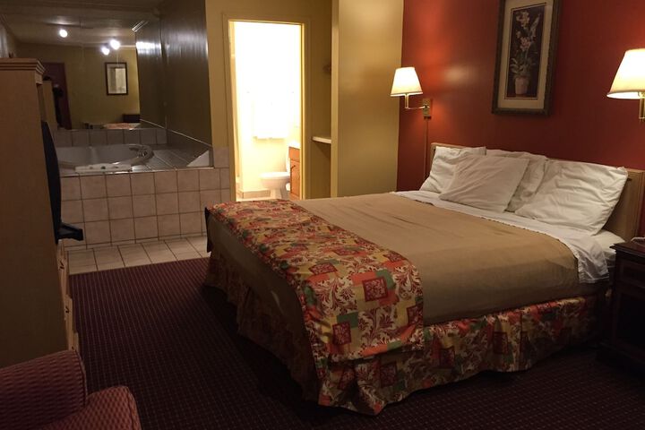 Room 35 of 92