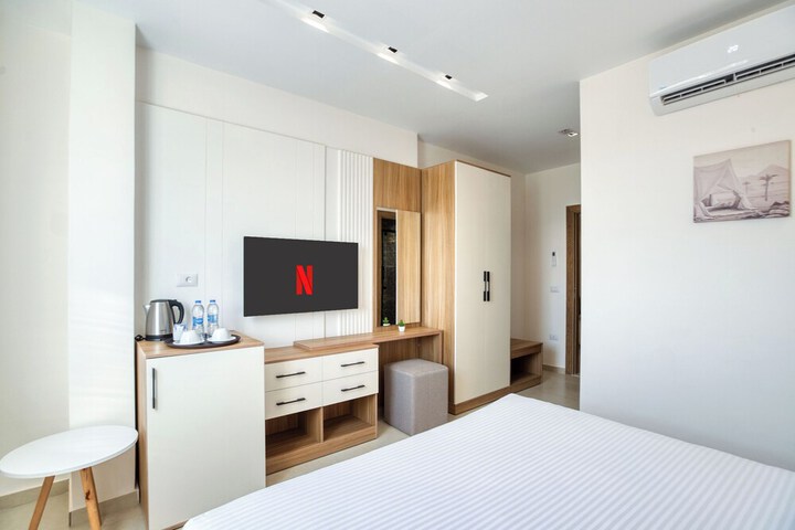 Room 9 of 111