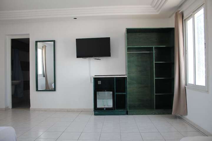 Room 69 of 153