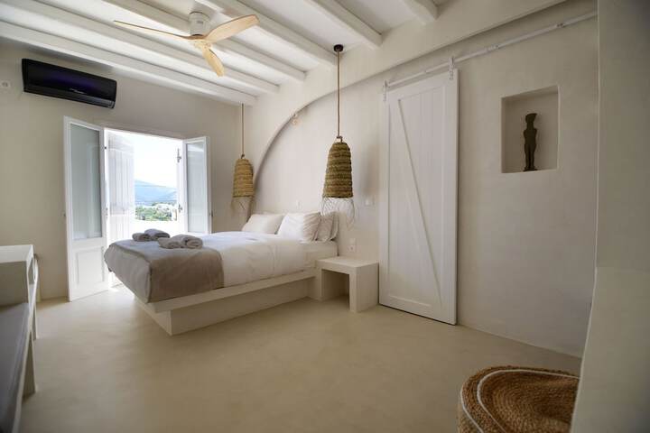 Room 10 of 47