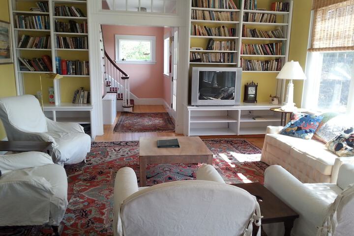 Room 17 of 53