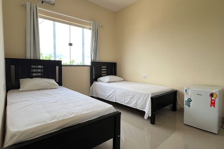 Room 7 of 10