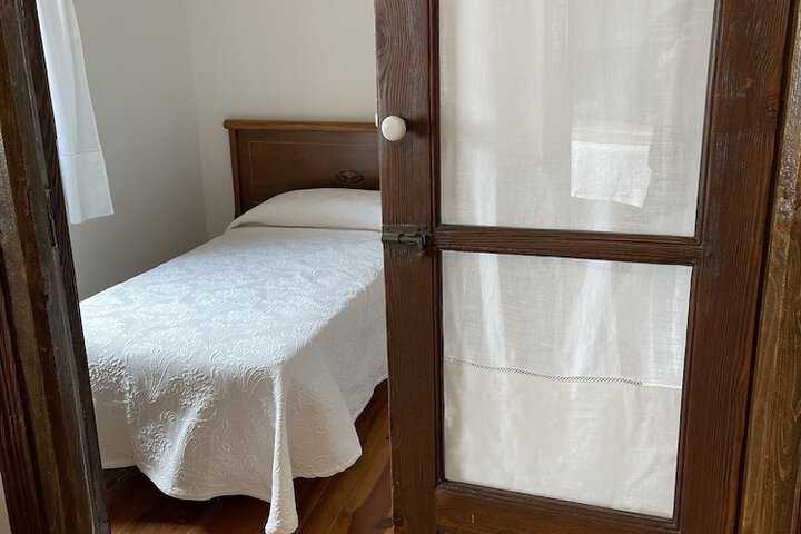 Room 30 of 57
