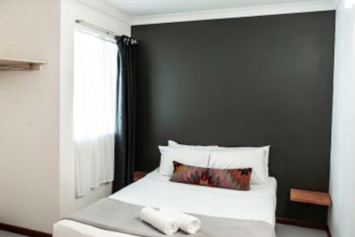 Room 13 of 81