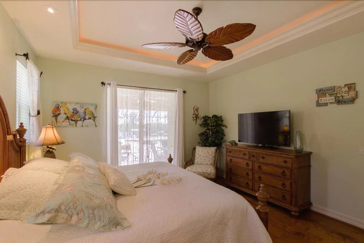 Room 3 of 22