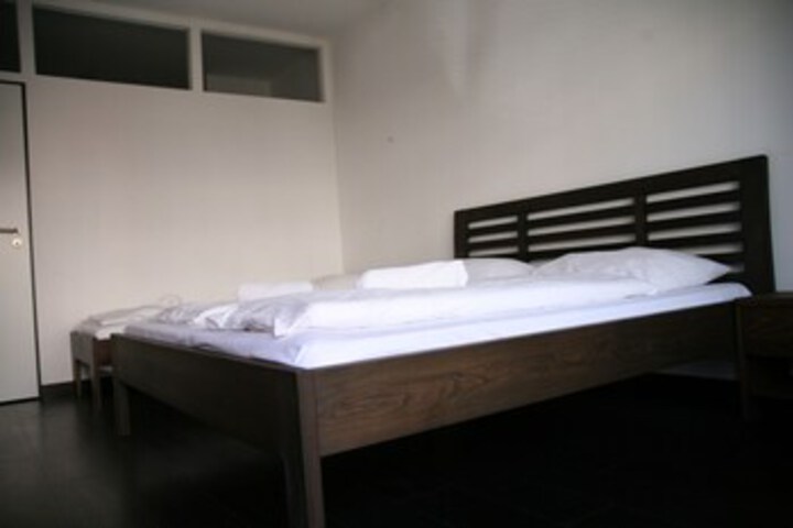 Room 264 of 275