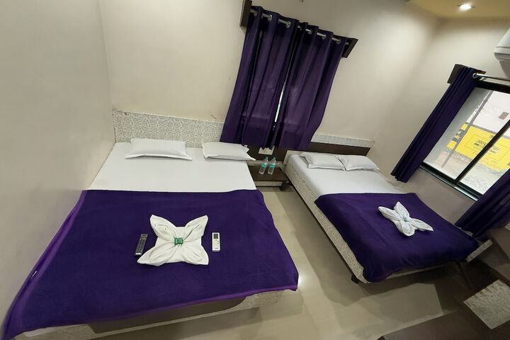 Room 10 of 72