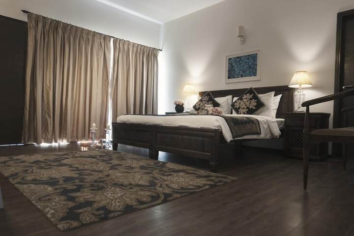 Room 27 of 158